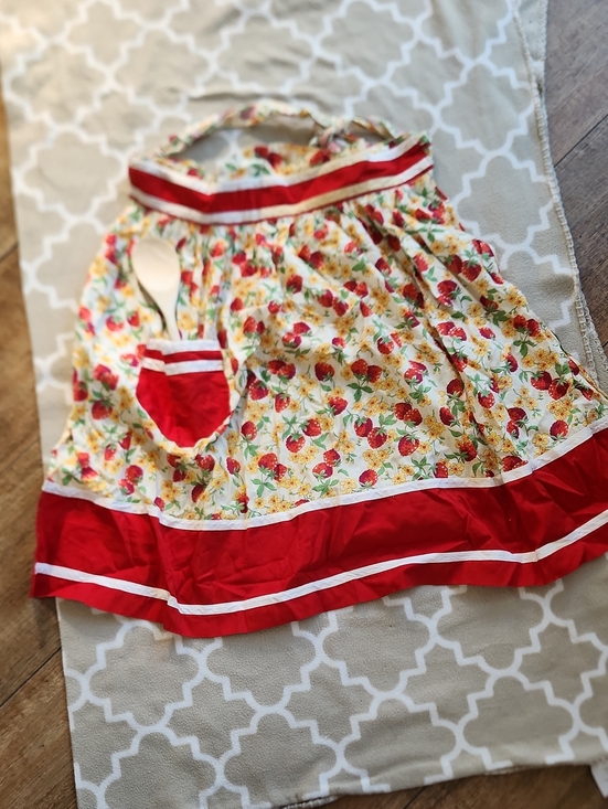 Handmade Other - Vintage ' Red & White Strawberry Print Apron